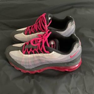 Nike Air Max 95 Cherry Pink Black Women’s Size 7